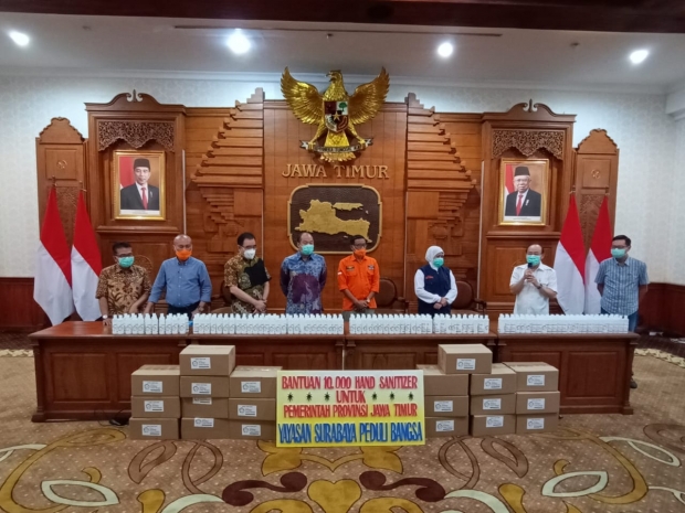 Yayasan SPB Berikan Bantuan 10.000 Hand Sanitiser Ke Pemprov Jatim